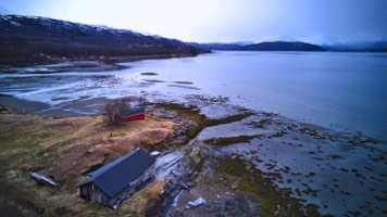 Sagfjorden Nøust fjæra, Laberg