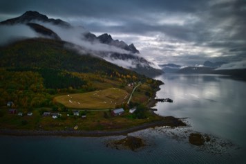 Lavangsnes Autumn