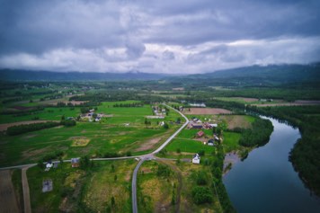 View Elvenes in Øvre Salangen.