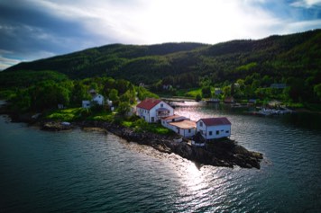 Dyrøya view from Langhamn.