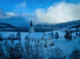 Lavangen Kirke
