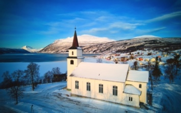 Lavangen Kirke